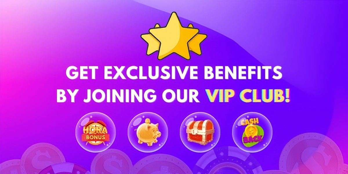 Promotional banner: daily reload drop with chips stacked on purple felt